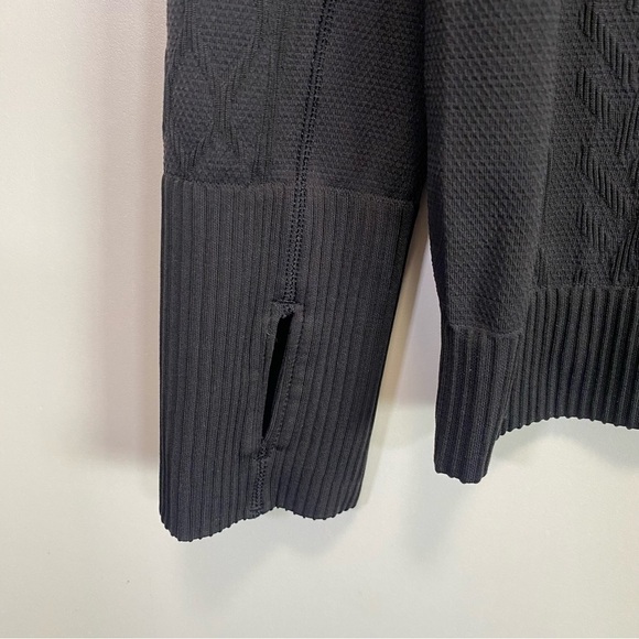 LULULEMON Rest Less Pullover Crew Long Sleeve Top! Size 6. Fifth release… - Picture 5 of 8